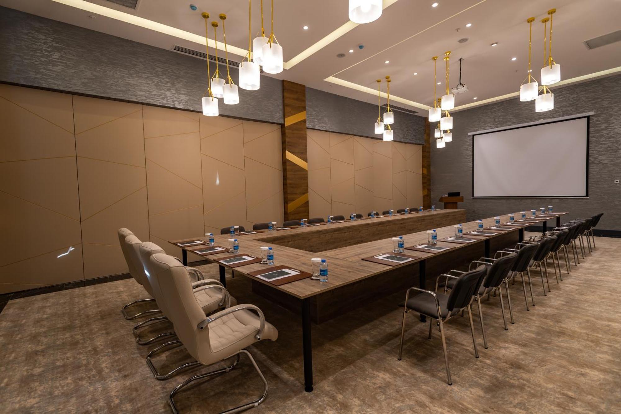 Shabran Wellbeing Resort Pirebedil' Экстерьер фото